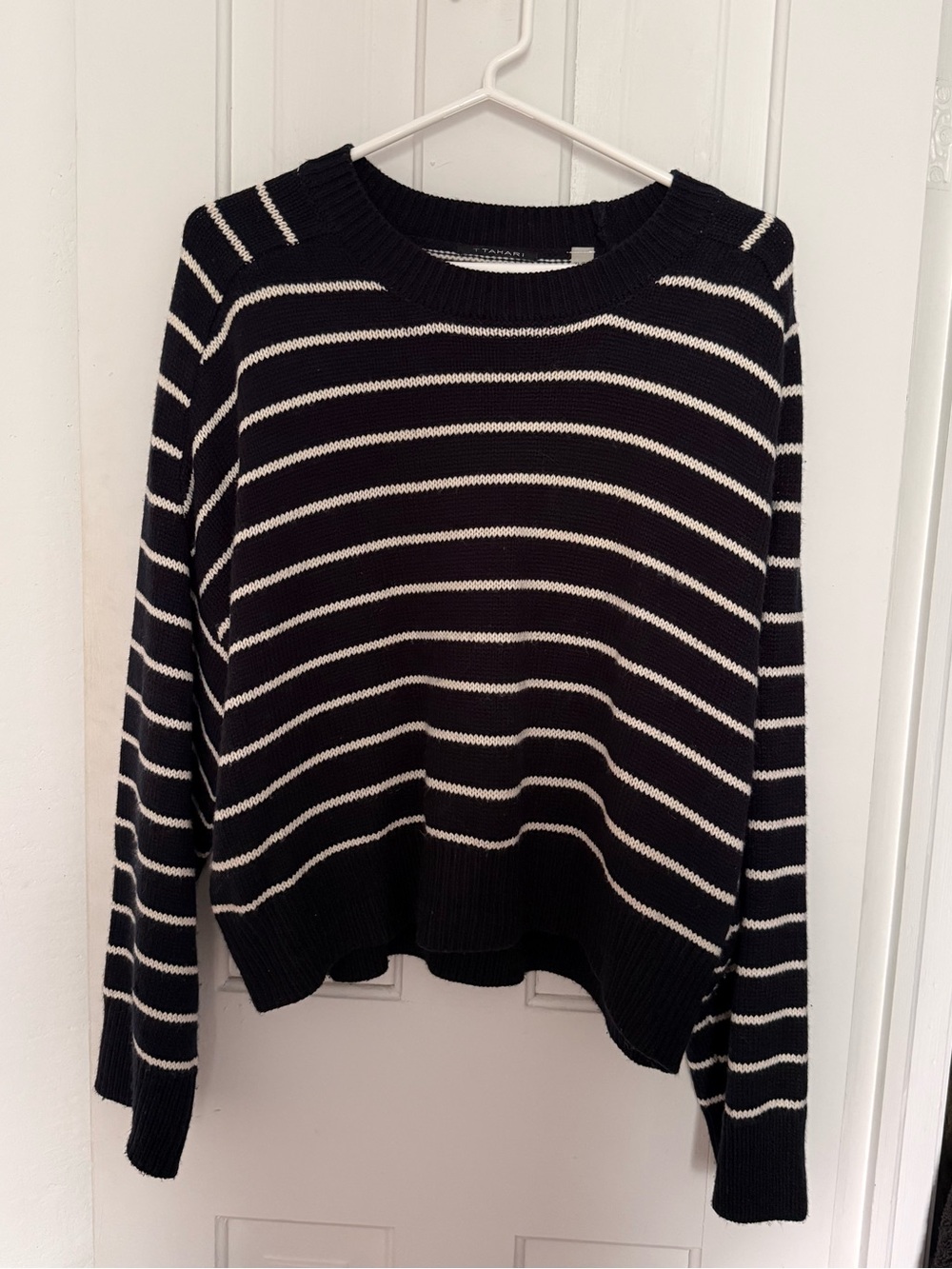 T Tahari Saddle Stripe Long Sleeve Sweater in Navy and White